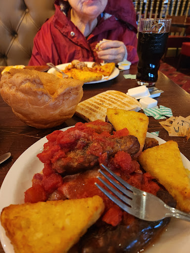 Photo of King Carveries - Preston New Rd, Blackpool FY4 4UT